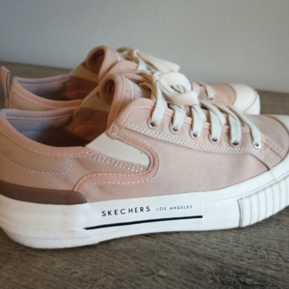 Skechers Shoes - Skechers New Moon Crescent Cruise sneakers size 7.5